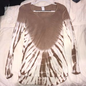 Swell Long Sleeve Top